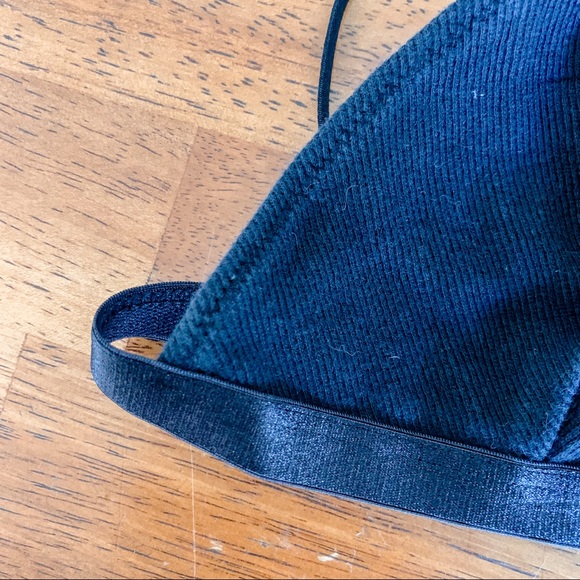 Tobi • Ribbed Bralette - Picture 2 of 4